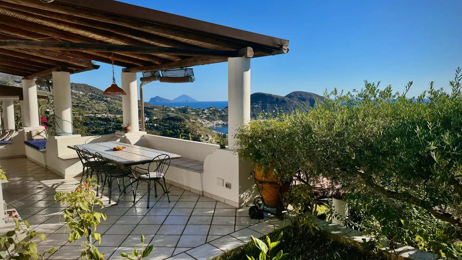 Villa 'A Pisa Lipari  Lipari (Isola Lipari)