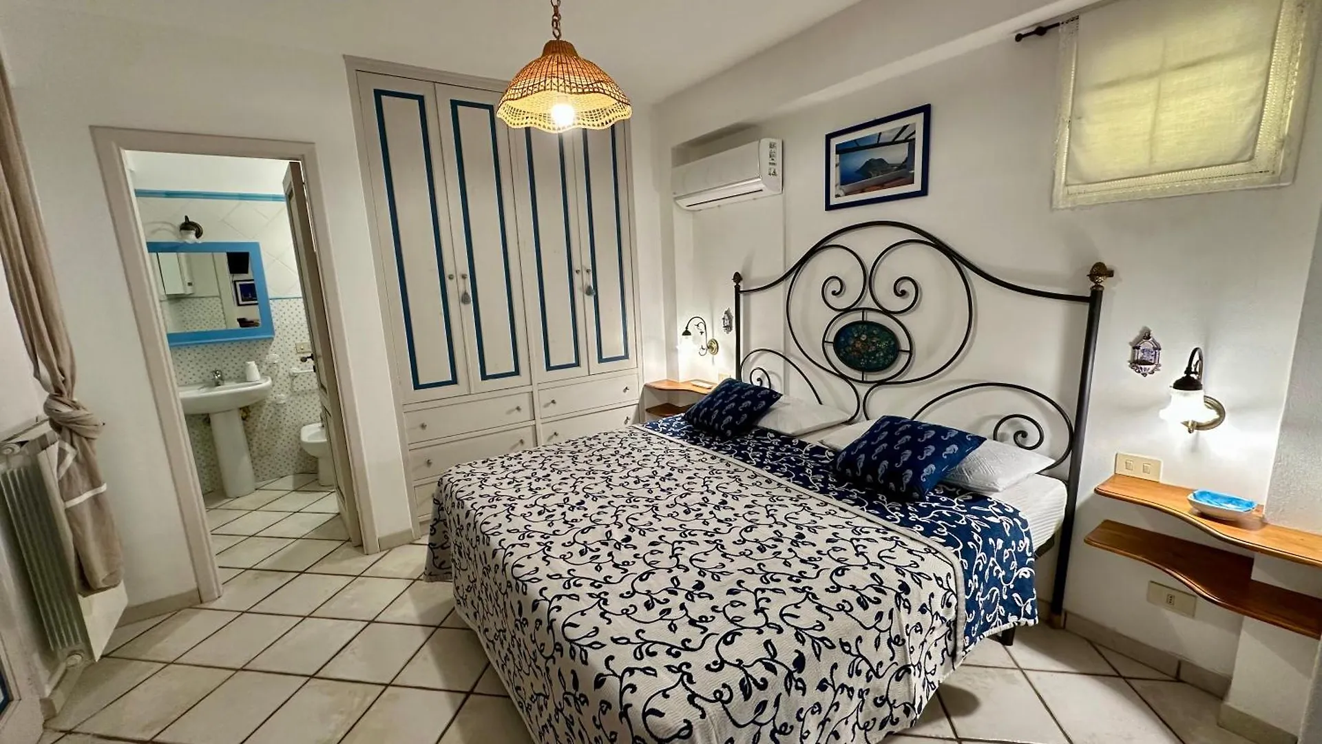 Apartment Villa 'A Pisa Lipari  Italy